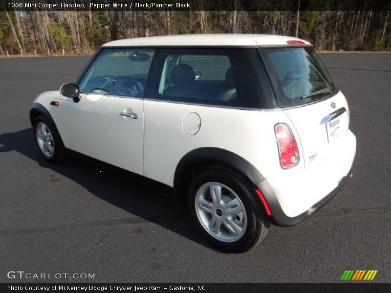Pepper White / Black/Panther Black 2006 Mini Cooper Hardtop