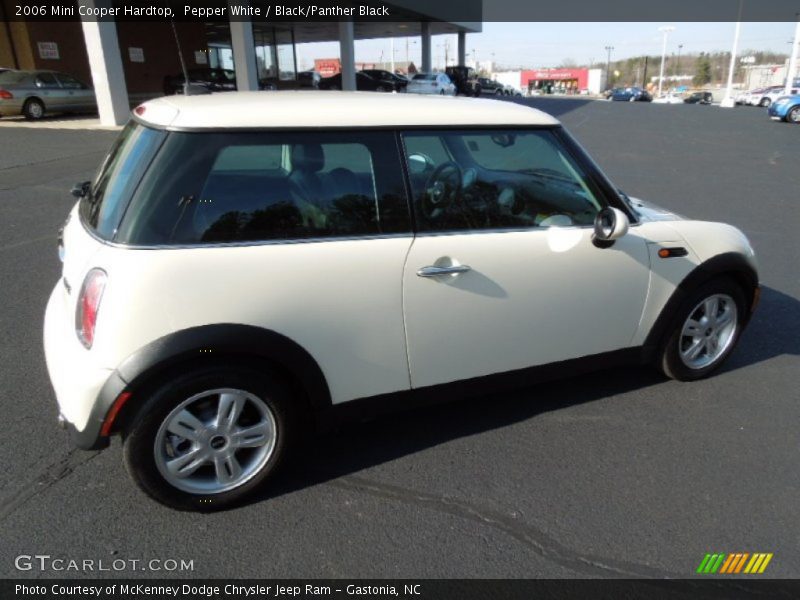 Pepper White / Black/Panther Black 2006 Mini Cooper Hardtop