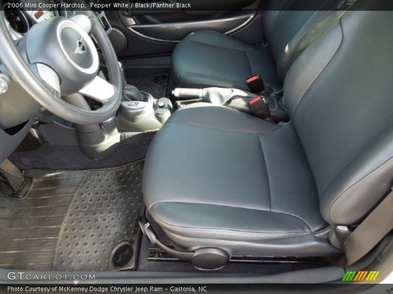 Pepper White / Black/Panther Black 2006 Mini Cooper Hardtop