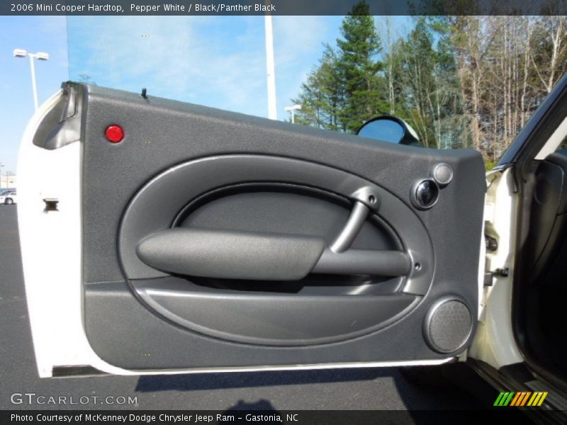 Pepper White / Black/Panther Black 2006 Mini Cooper Hardtop