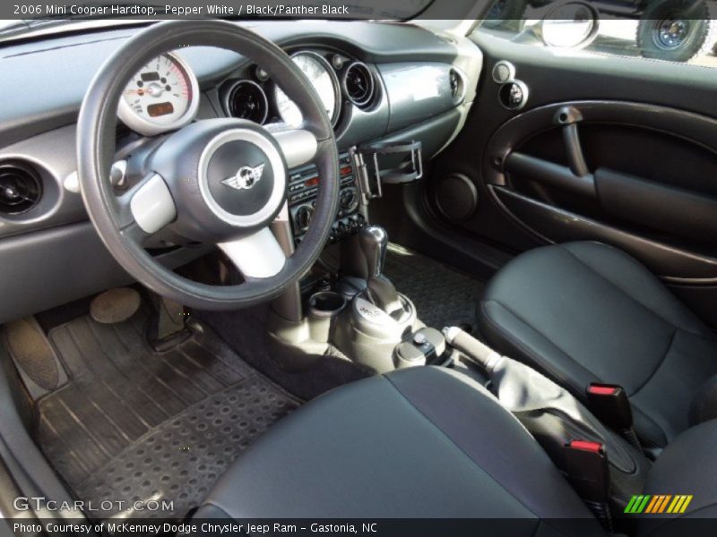 Pepper White / Black/Panther Black 2006 Mini Cooper Hardtop