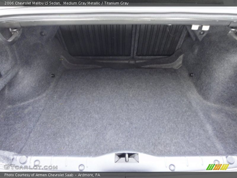 Medium Gray Metallic / Titanium Gray 2006 Chevrolet Malibu LS Sedan