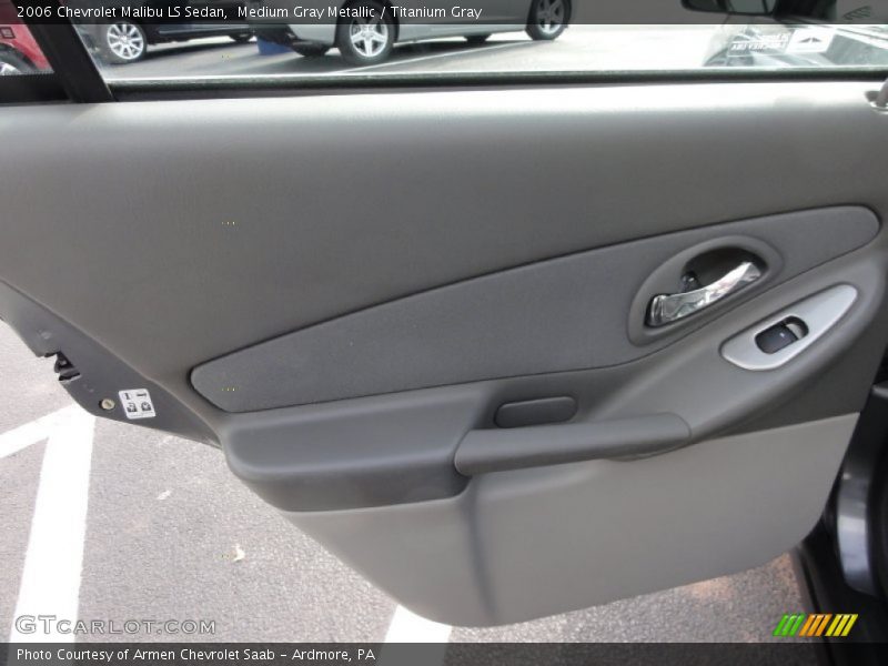 Medium Gray Metallic / Titanium Gray 2006 Chevrolet Malibu LS Sedan