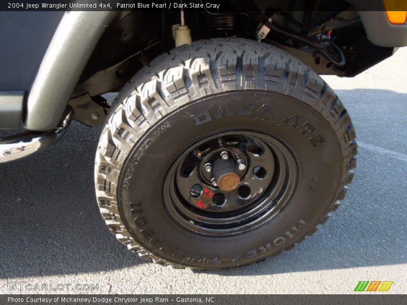 Patriot Blue Pearl / Dark Slate Gray 2004 Jeep Wrangler Unlimited 4x4