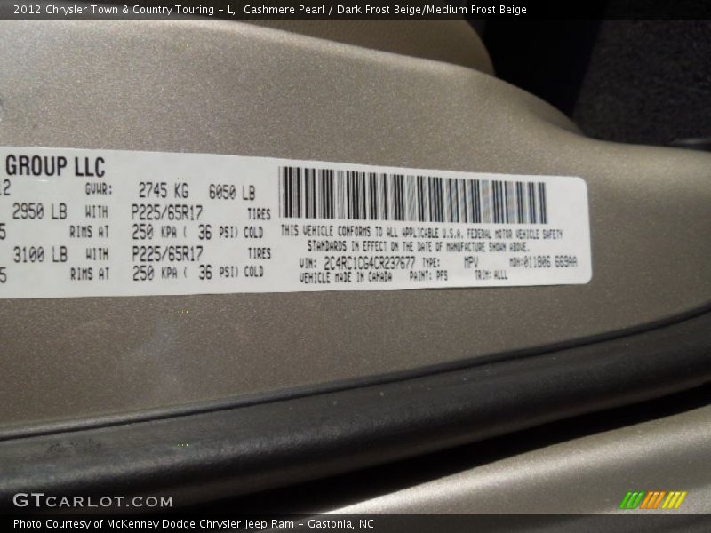 Cashmere Pearl / Dark Frost Beige/Medium Frost Beige 2012 Chrysler Town & Country Touring - L