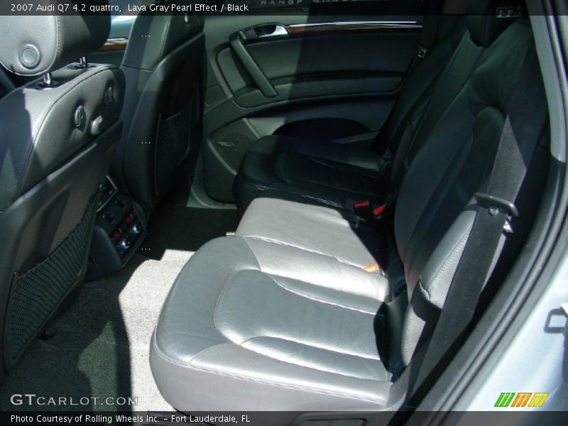 Lava Gray Pearl Effect / Black 2007 Audi Q7 4.2 quattro