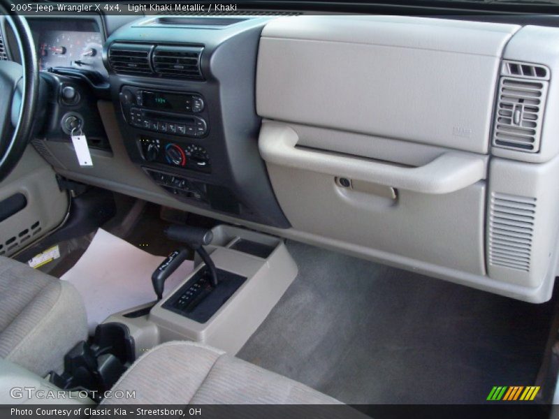 Light Khaki Metallic / Khaki 2005 Jeep Wrangler X 4x4