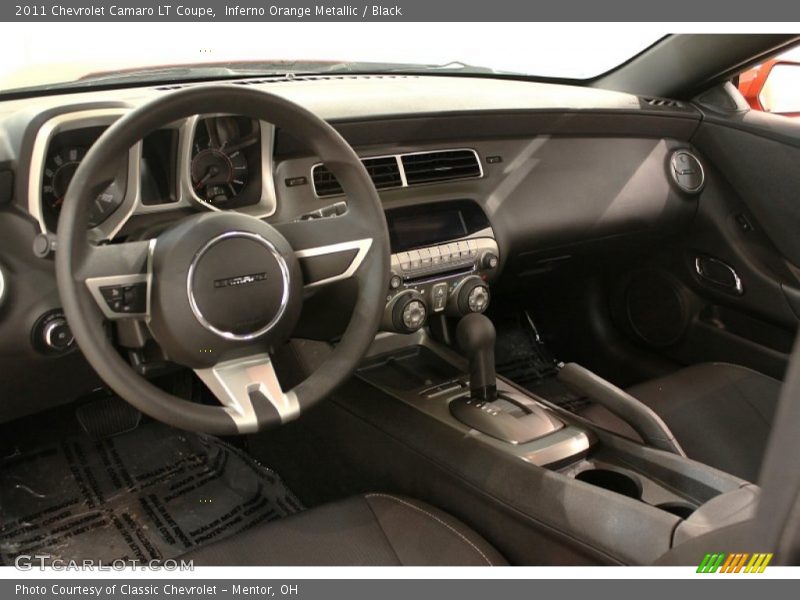 Dashboard of 2011 Camaro LT Coupe