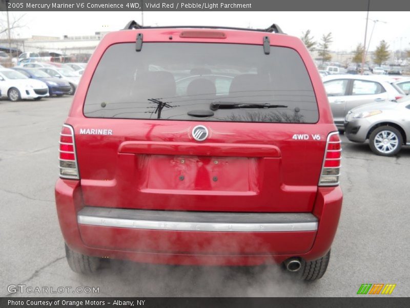 Vivid Red / Pebble/Light Parchment 2005 Mercury Mariner V6 Convenience 4WD