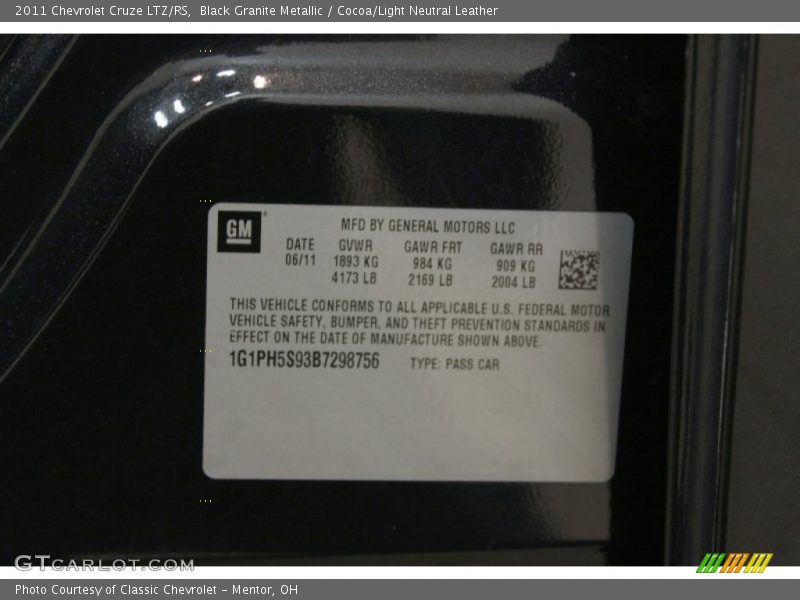 Black Granite Metallic / Cocoa/Light Neutral Leather 2011 Chevrolet Cruze LTZ/RS