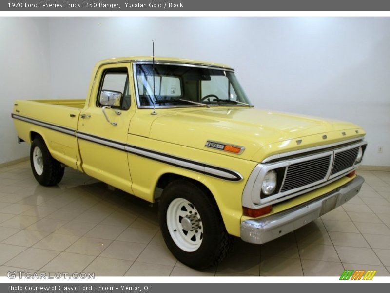 Front 3/4 View of 1970 F-Series Truck F250 Ranger