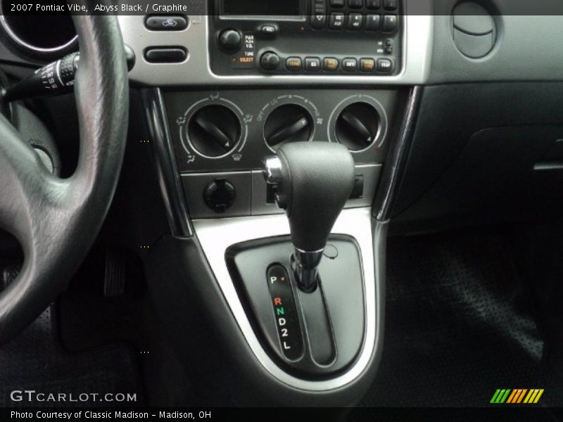 Abyss Black / Graphite 2007 Pontiac Vibe