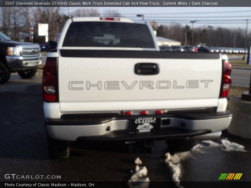 Summit White / Dark Charcoal 2007 Chevrolet Silverado 2500HD Classic Work Truck Extended Cab 4x4 Plow Truck