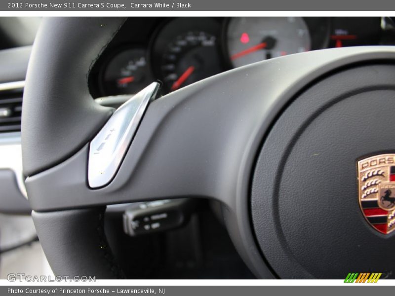 Controls of 2012 New 911 Carrera S Coupe