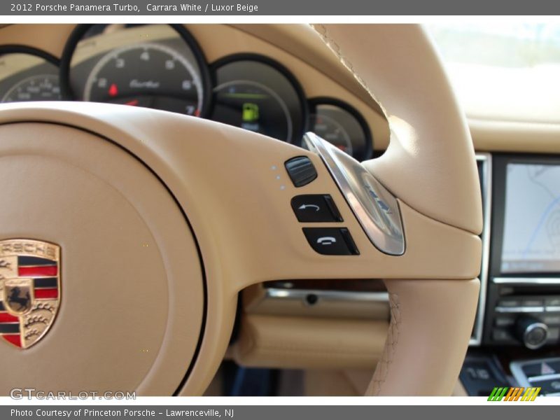 Controls of 2012 Panamera Turbo