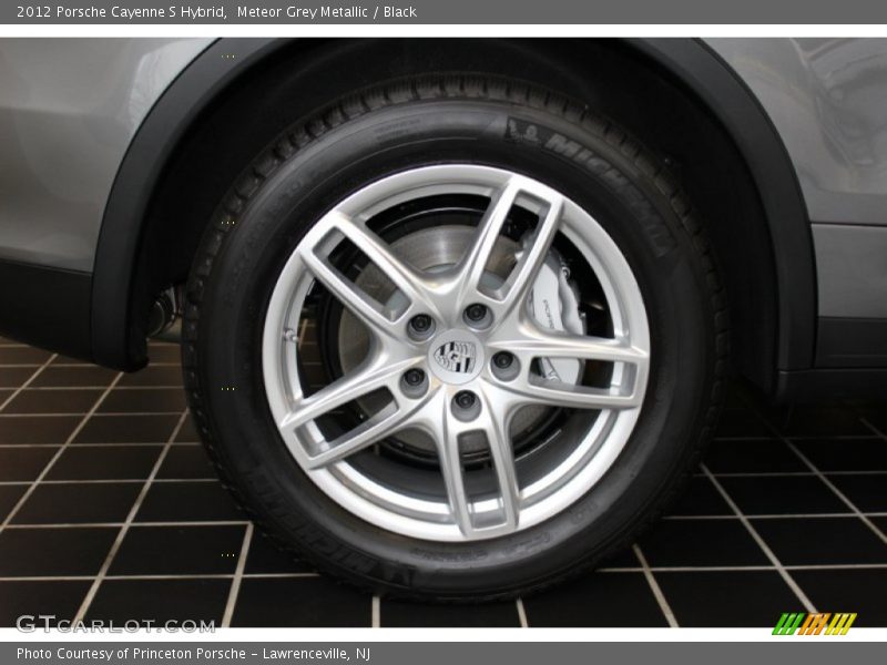 Meteor Grey Metallic / Black 2012 Porsche Cayenne S Hybrid