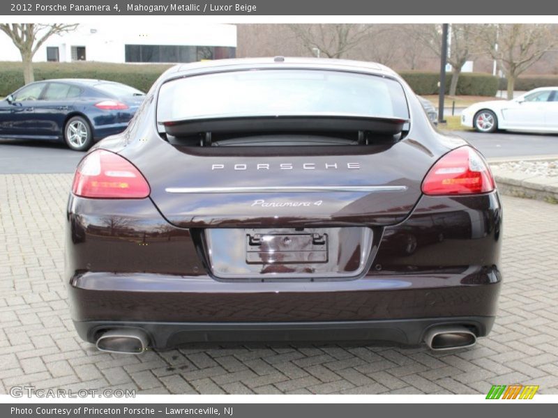 Mahogany Metallic / Luxor Beige 2012 Porsche Panamera 4