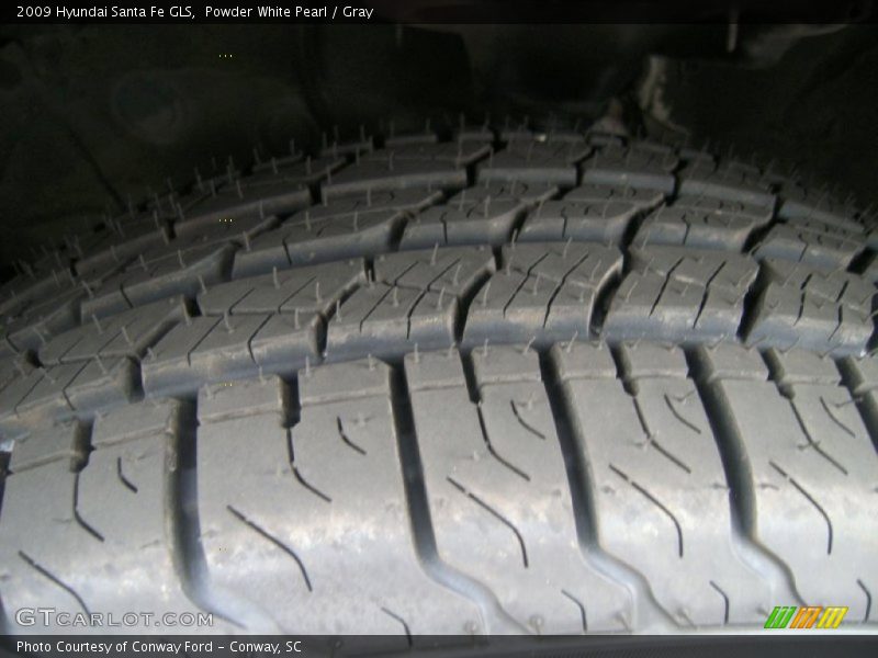 Powder White Pearl / Gray 2009 Hyundai Santa Fe GLS