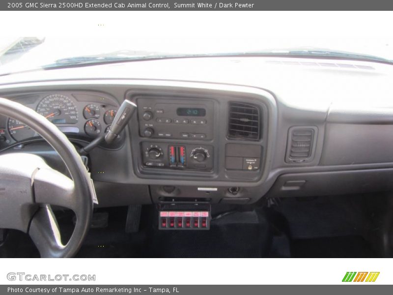 Summit White / Dark Pewter 2005 GMC Sierra 2500HD Extended Cab Animal Control