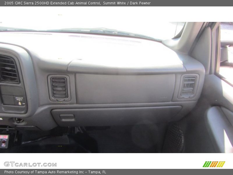 Summit White / Dark Pewter 2005 GMC Sierra 2500HD Extended Cab Animal Control