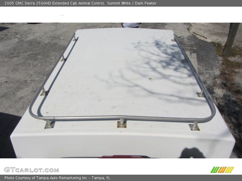 Summit White / Dark Pewter 2005 GMC Sierra 2500HD Extended Cab Animal Control