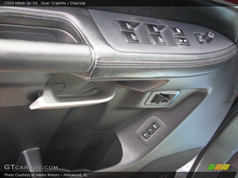 Silver Graphite / Charcoal 2009 Infiniti QX 56
