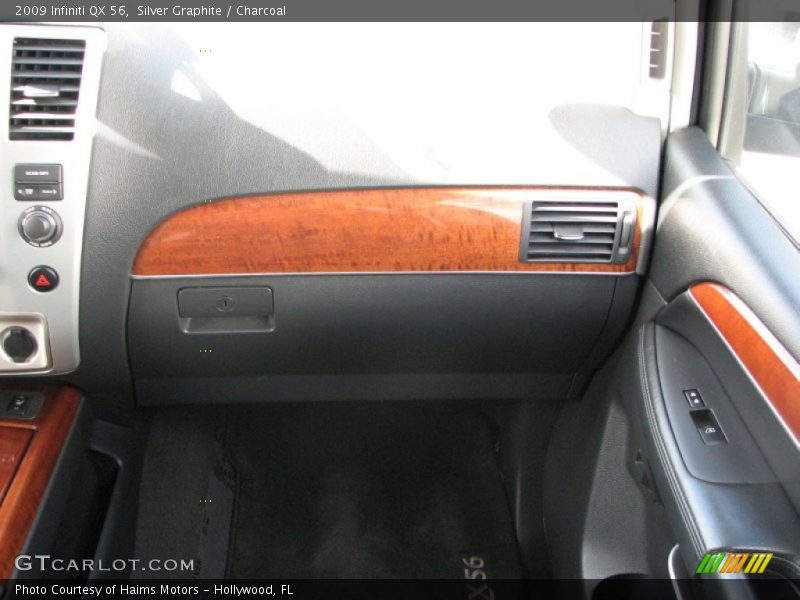 Silver Graphite / Charcoal 2009 Infiniti QX 56