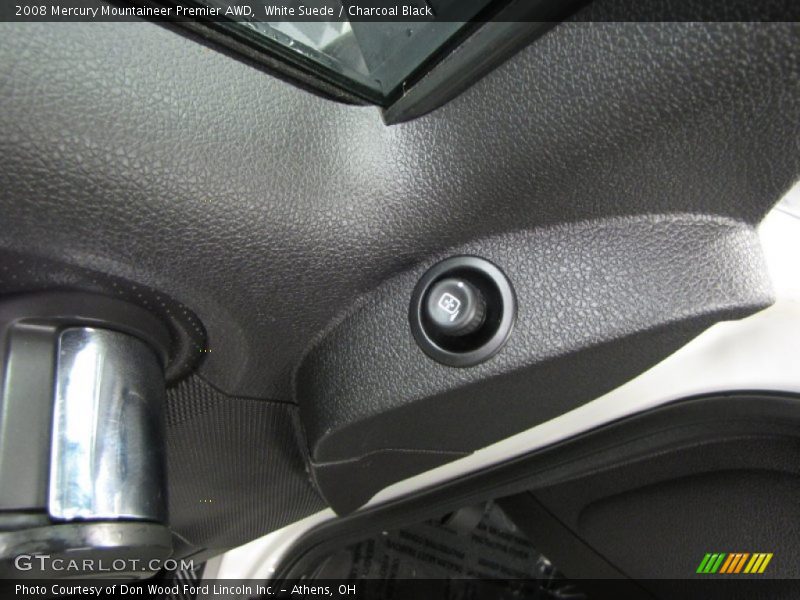 White Suede / Charcoal Black 2008 Mercury Mountaineer Premier AWD