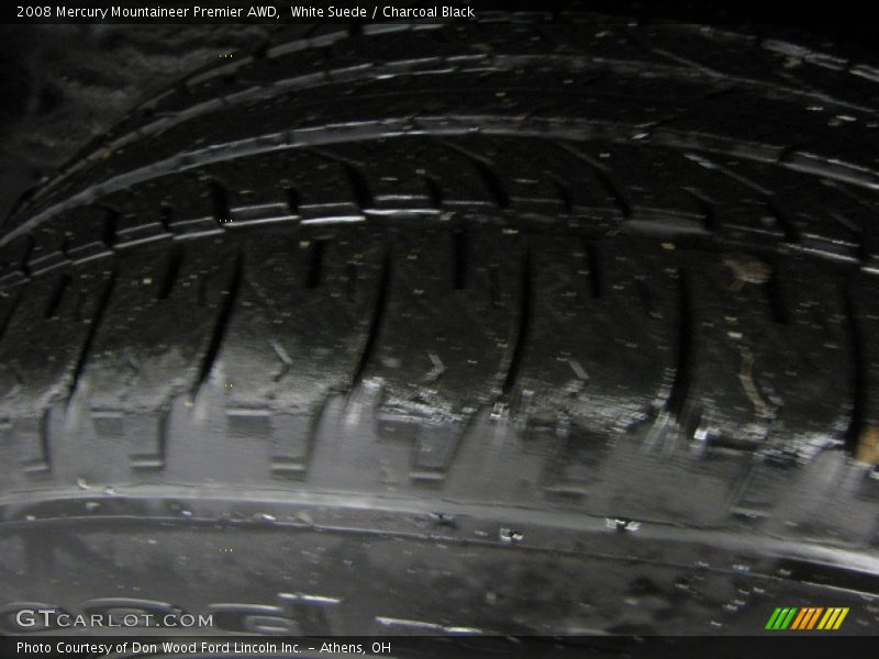 White Suede / Charcoal Black 2008 Mercury Mountaineer Premier AWD