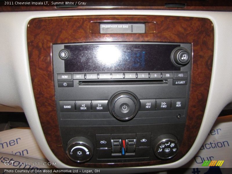 Summit White / Gray 2011 Chevrolet Impala LT