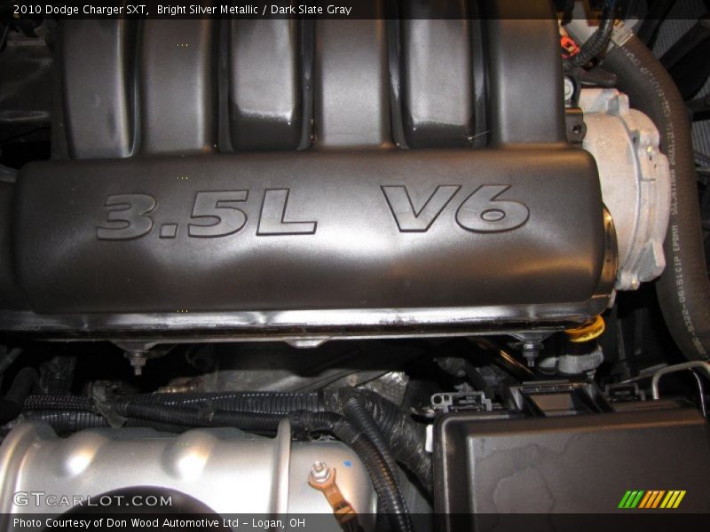 Bright Silver Metallic / Dark Slate Gray 2010 Dodge Charger SXT