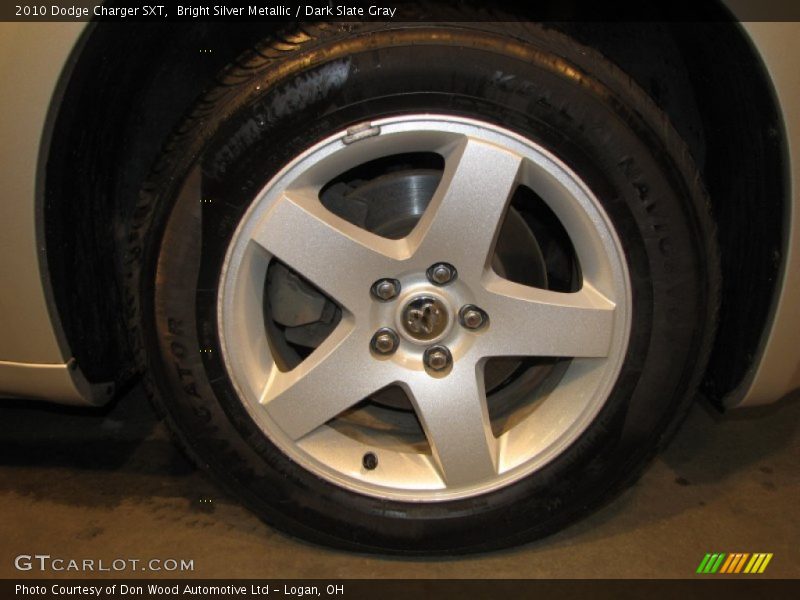 Bright Silver Metallic / Dark Slate Gray 2010 Dodge Charger SXT