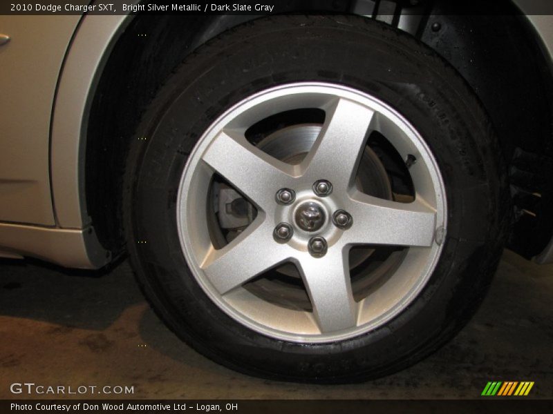Bright Silver Metallic / Dark Slate Gray 2010 Dodge Charger SXT