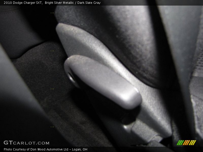 Bright Silver Metallic / Dark Slate Gray 2010 Dodge Charger SXT