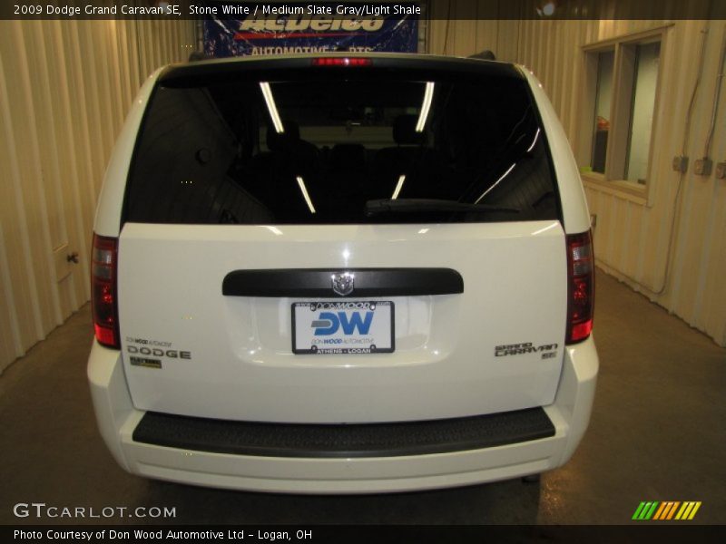 Stone White / Medium Slate Gray/Light Shale 2009 Dodge Grand Caravan SE