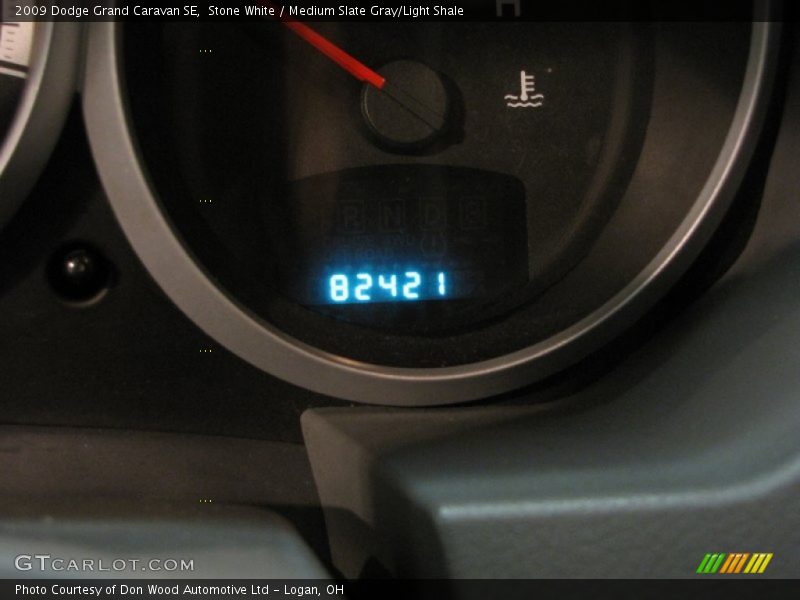 Stone White / Medium Slate Gray/Light Shale 2009 Dodge Grand Caravan SE