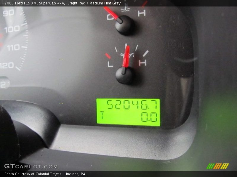 Bright Red / Medium Flint Grey 2005 Ford F150 XL SuperCab 4x4