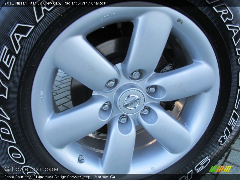 Radiant Silver / Charcoal 2011 Nissan Titan SV Crew Cab
