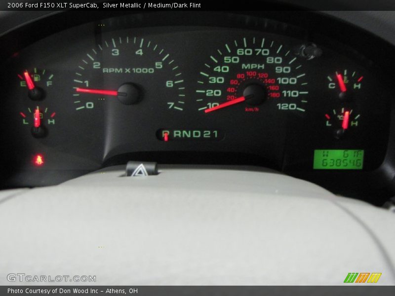 Silver Metallic / Medium/Dark Flint 2006 Ford F150 XLT SuperCab