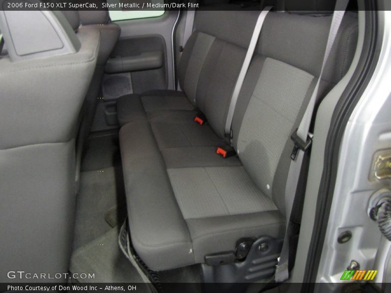 Silver Metallic / Medium/Dark Flint 2006 Ford F150 XLT SuperCab