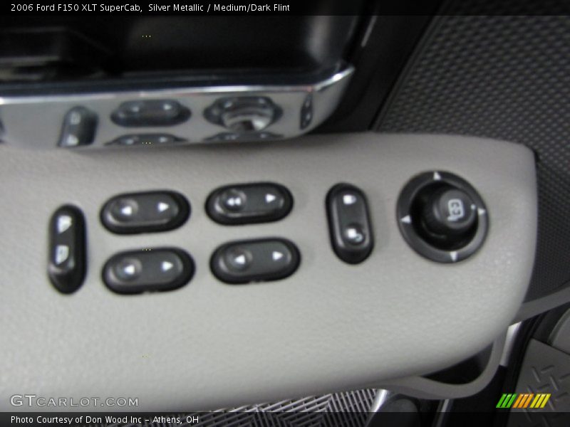 Silver Metallic / Medium/Dark Flint 2006 Ford F150 XLT SuperCab