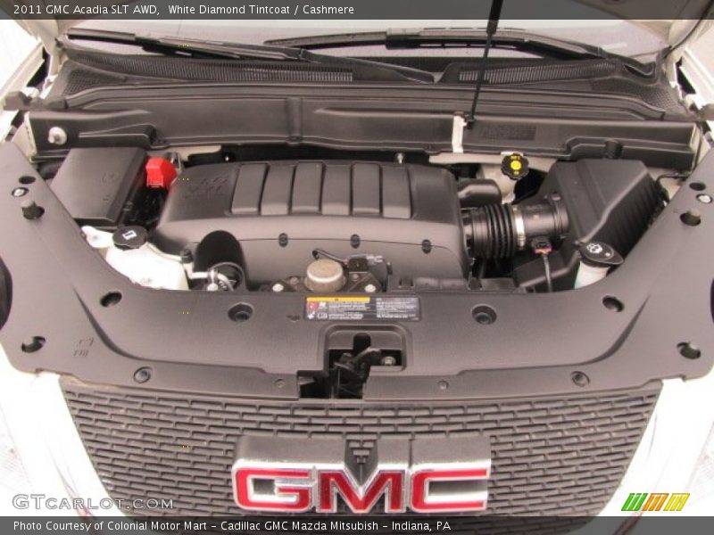 White Diamond Tintcoat / Cashmere 2011 GMC Acadia SLT AWD