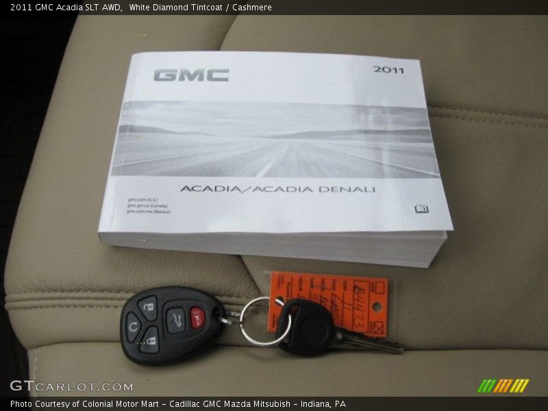 White Diamond Tintcoat / Cashmere 2011 GMC Acadia SLT AWD