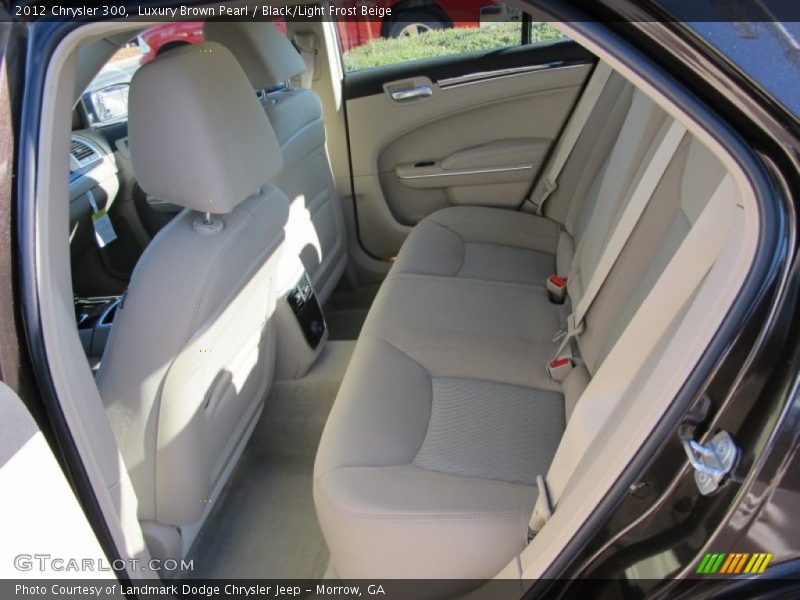 Luxury Brown Pearl / Black/Light Frost Beige 2012 Chrysler 300