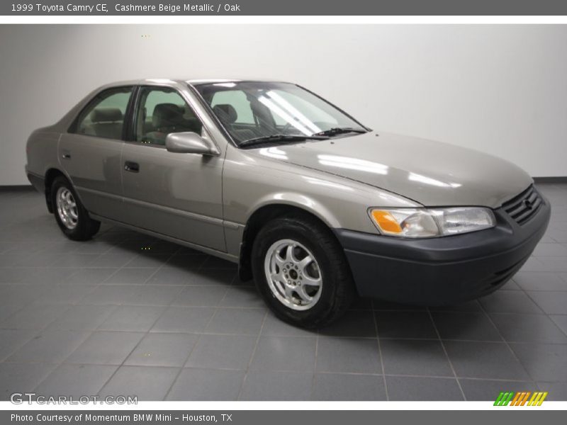 Cashmere Beige Metallic / Oak 1999 Toyota Camry CE
