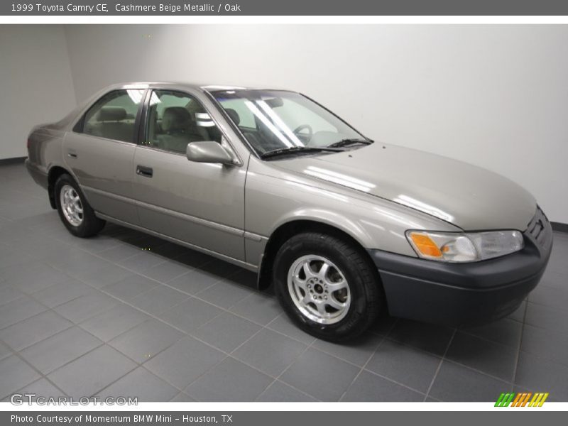 Cashmere Beige Metallic / Oak 1999 Toyota Camry CE