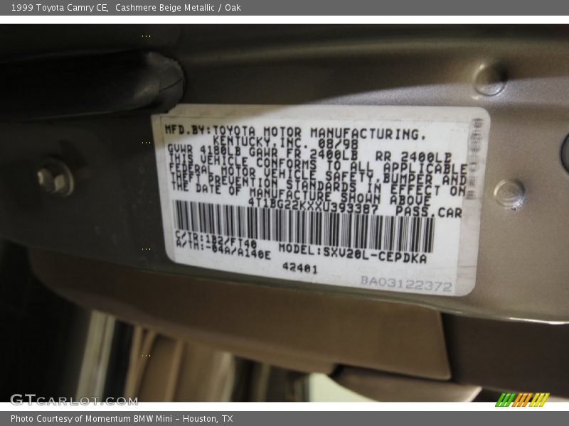 Cashmere Beige Metallic / Oak 1999 Toyota Camry CE