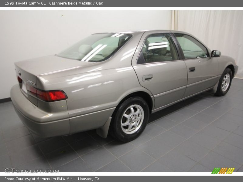 Cashmere Beige Metallic / Oak 1999 Toyota Camry CE