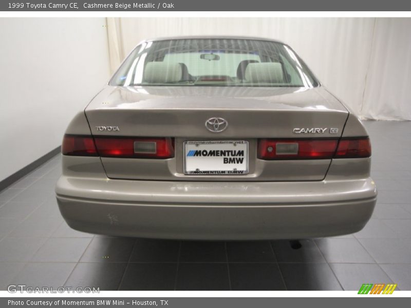 Cashmere Beige Metallic / Oak 1999 Toyota Camry CE