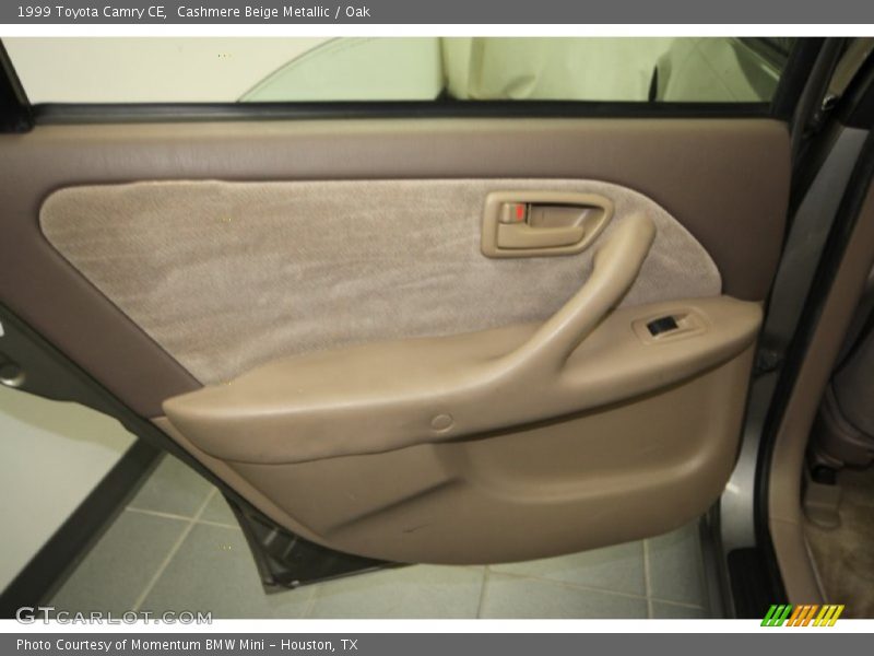 Cashmere Beige Metallic / Oak 1999 Toyota Camry CE